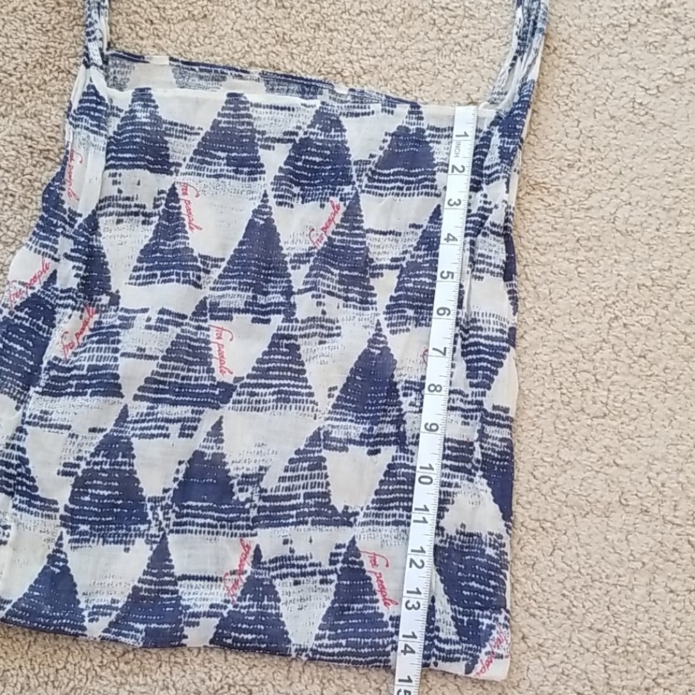 FREE PEOPLE People White/Blue Printed Cloth Bag - Picture 4 of 5